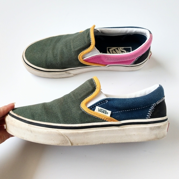 difference between asher and classic vans